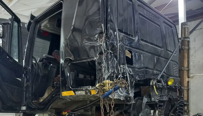 До Ремонт кабины Volvo